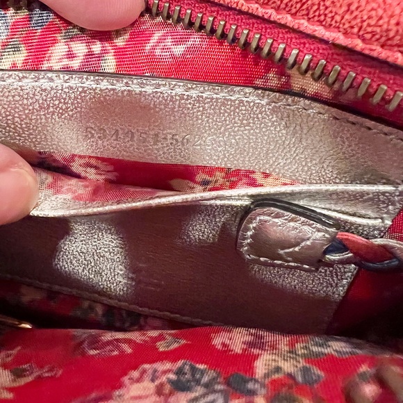 SOLD🚫Gucci trapuntata camera crossbody shoulder blue red quilted bag - Picture 9 of 15